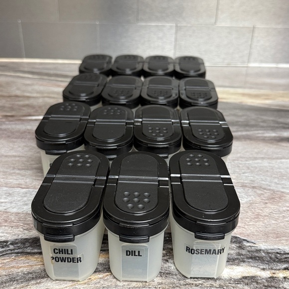 Tupperware Spice Containers Bundle - Picture 2 of 6